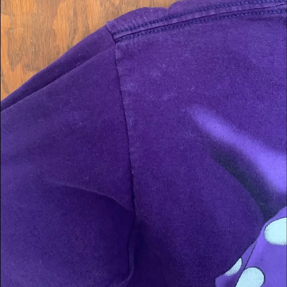 Vintage Walt Disney Minnie Mouse Tee - Picture 6 of 7